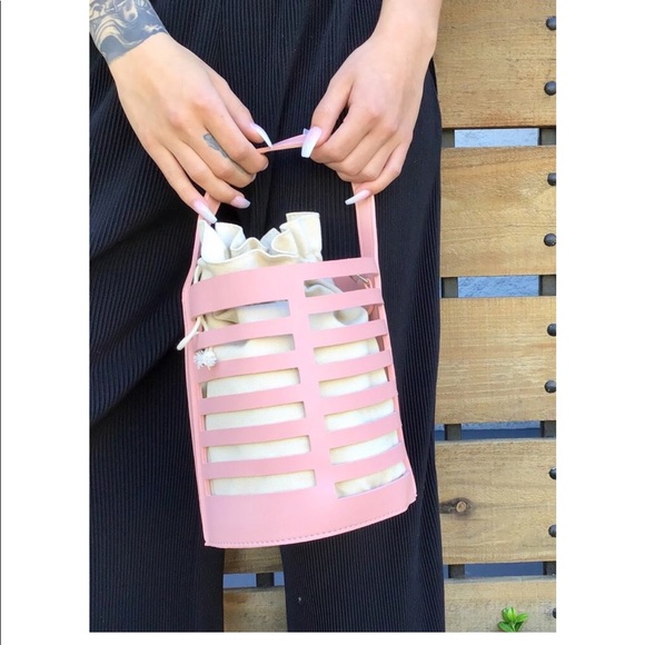 Vegan Leather Bucket Bag Top Handle Pink - Picture 2 of 5